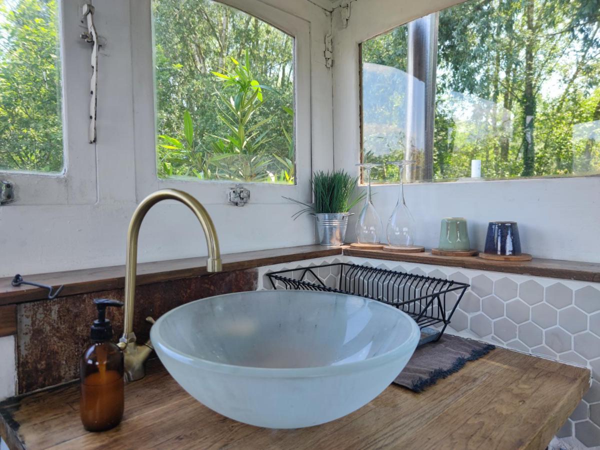 Bed and Breakfast Bateau Entre Lille Et Paris Турот Экстерьер фото